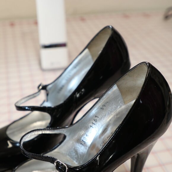 Dolce & Gabbana Mary Jane - Picture 6 of 7